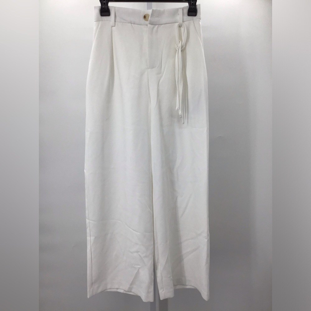 Missguided White Regular Size Trousers for Women